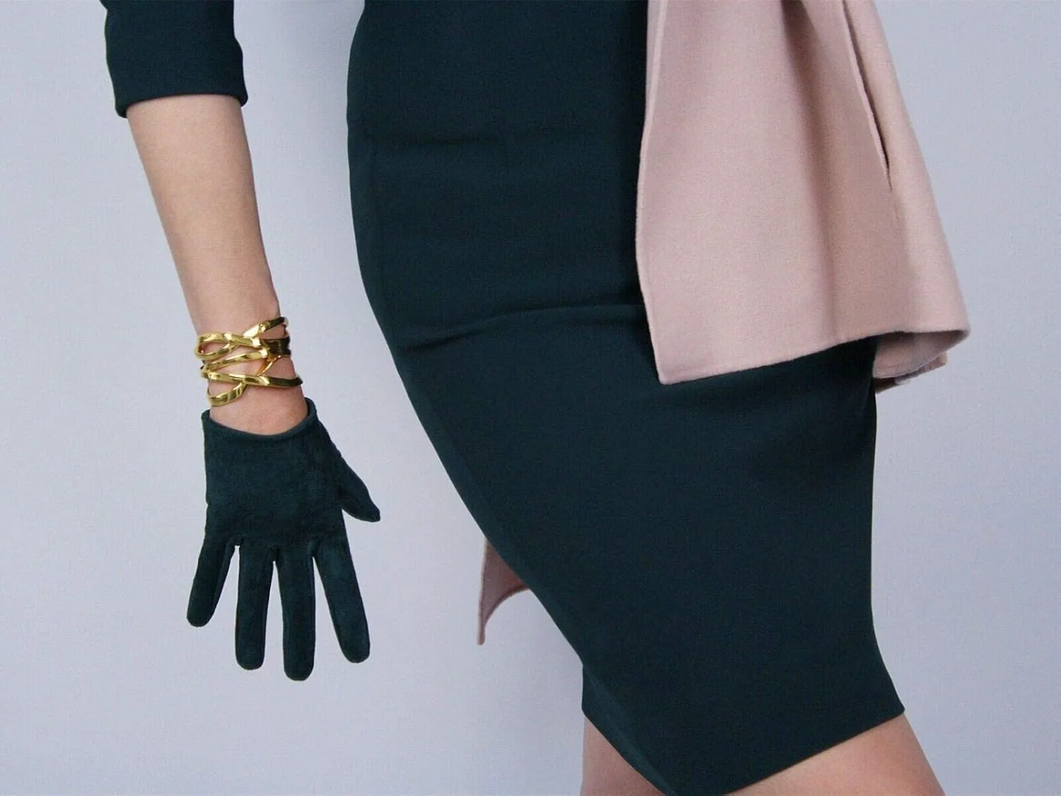 DooWay Short Suede Gloves Women Stretch Winter Warm Dress Gloves