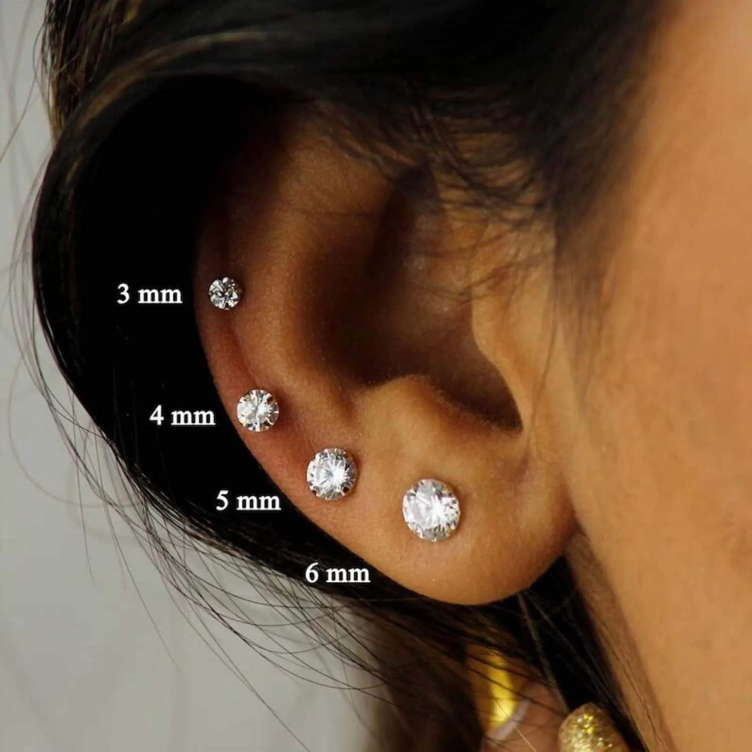 Kainier Women's 14K Gold Plated CZ Stud Earrings Simulated Diamond Round Cubic Zirconia Ear Stud Set5 Pairs)
