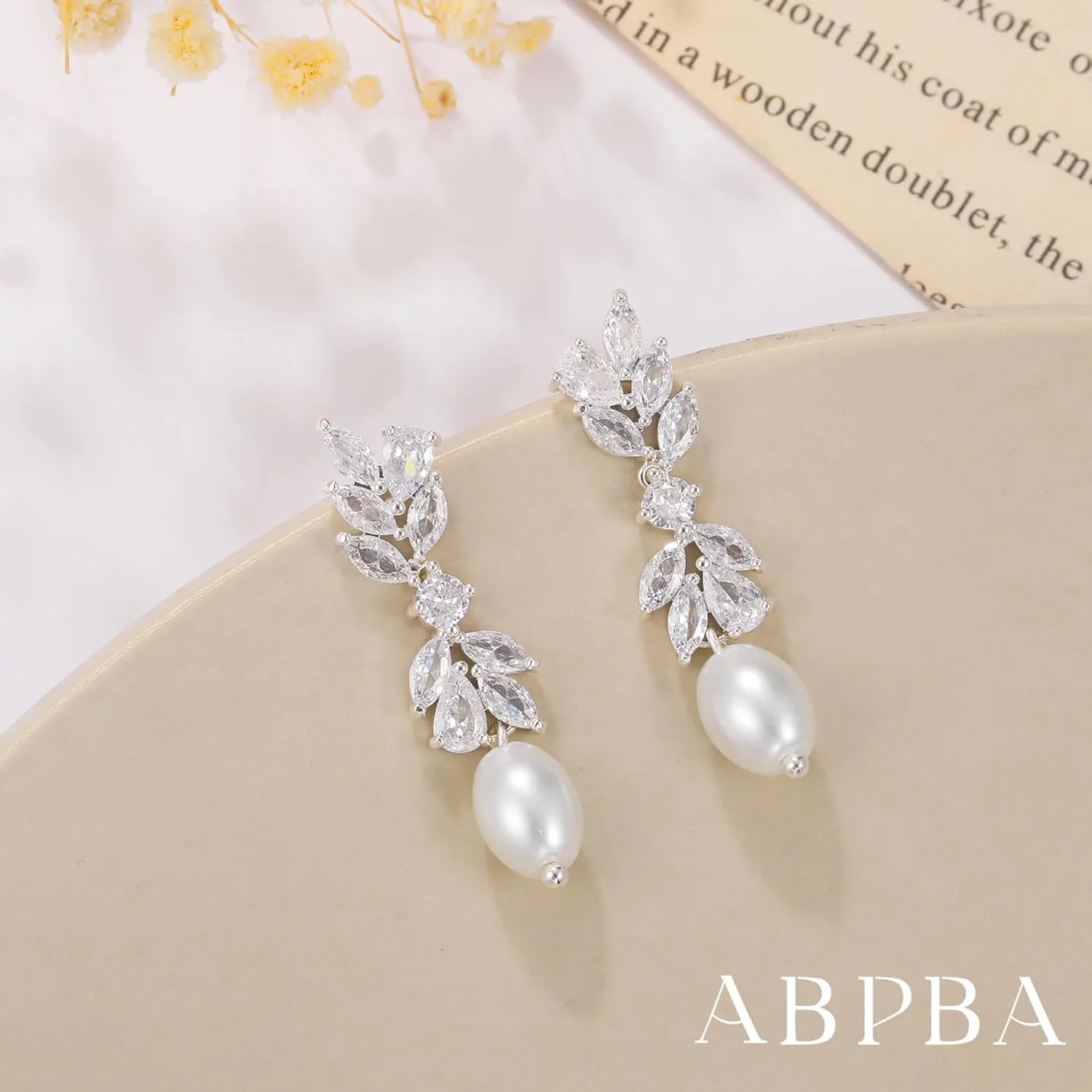 Pearl Drop Earrings for women, Dainty Bride Earrings for Wedding, Lightweight Hypoallergenic Pearl and Diamond Earring Fashion Jewelry Gift