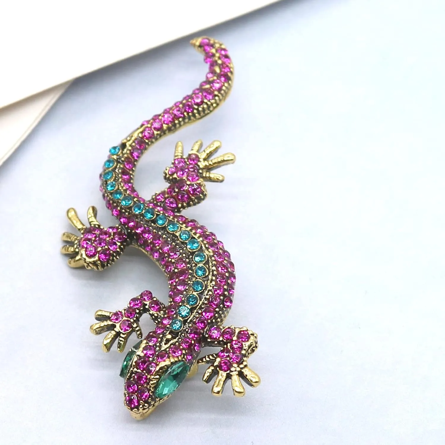 Pretty Animal Brooches Rose Gold and Platinum Plated Full Shining Crystal Brooch Pink Cat's Eye Brooch Pins