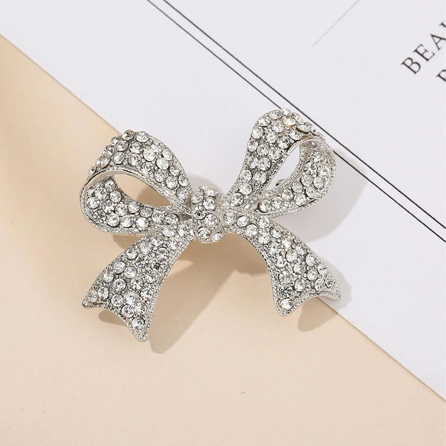 Rhinestone Bow Brooch Pins,Vintage Crystal Ribbon Bow Pearl Lapel Pins Elegant Clothes Hat Bag Brooch Accessories for Women Girls