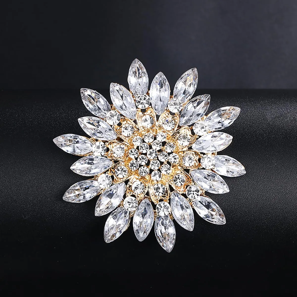 Rhinestone Sunflower Brooch Pin Red Pink Flower Brooch Stylish Crystal Brooch Elegant Clothing Hat Bag Accessories Jewerly for Women