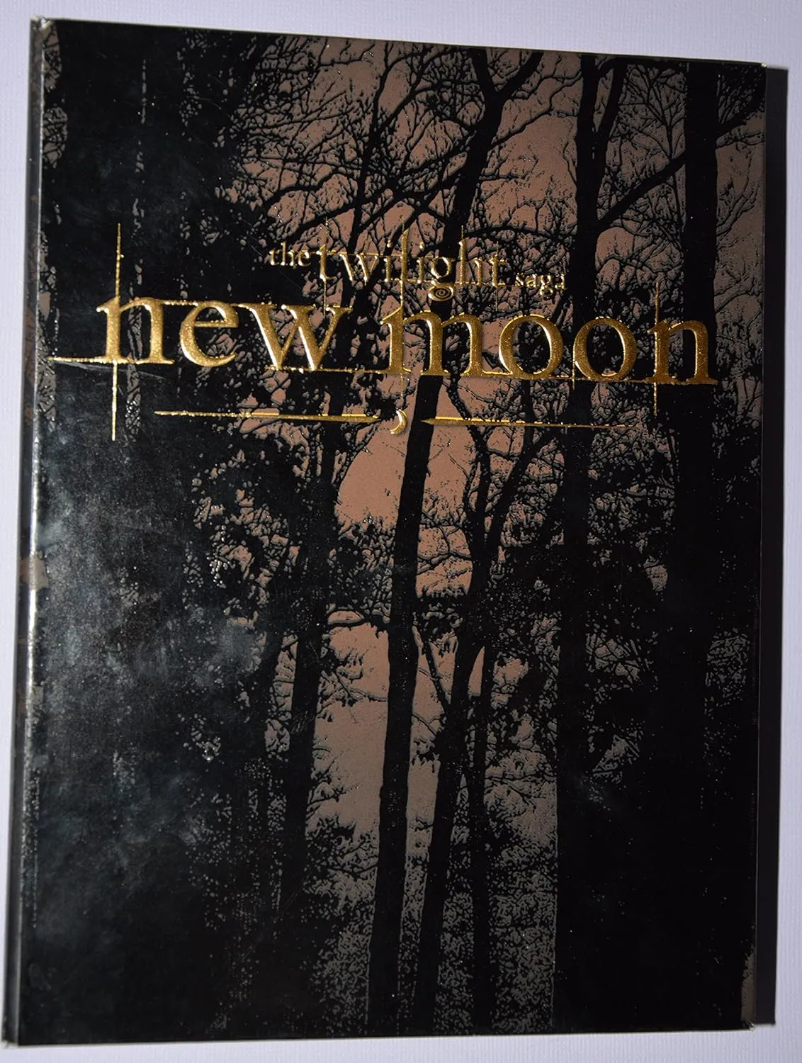 The Twilight Saga: New Moon Two-Disc DVD Gift Set with Charm Necklace and Bonus Features