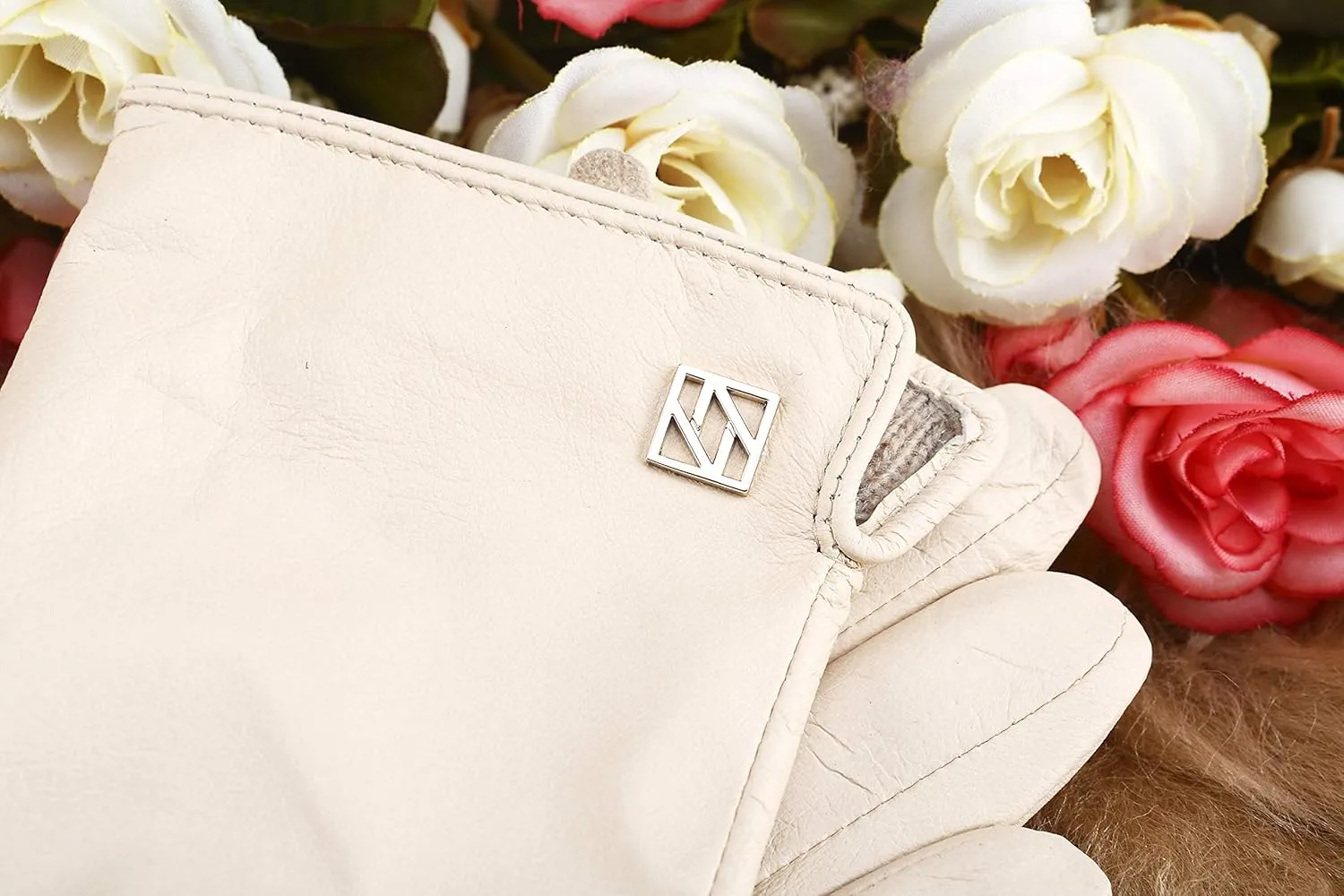 Women's Italian Leather Gloves Lambskin Winter Comfort Gloves (Touchscreen or Non-Touchscreen)
